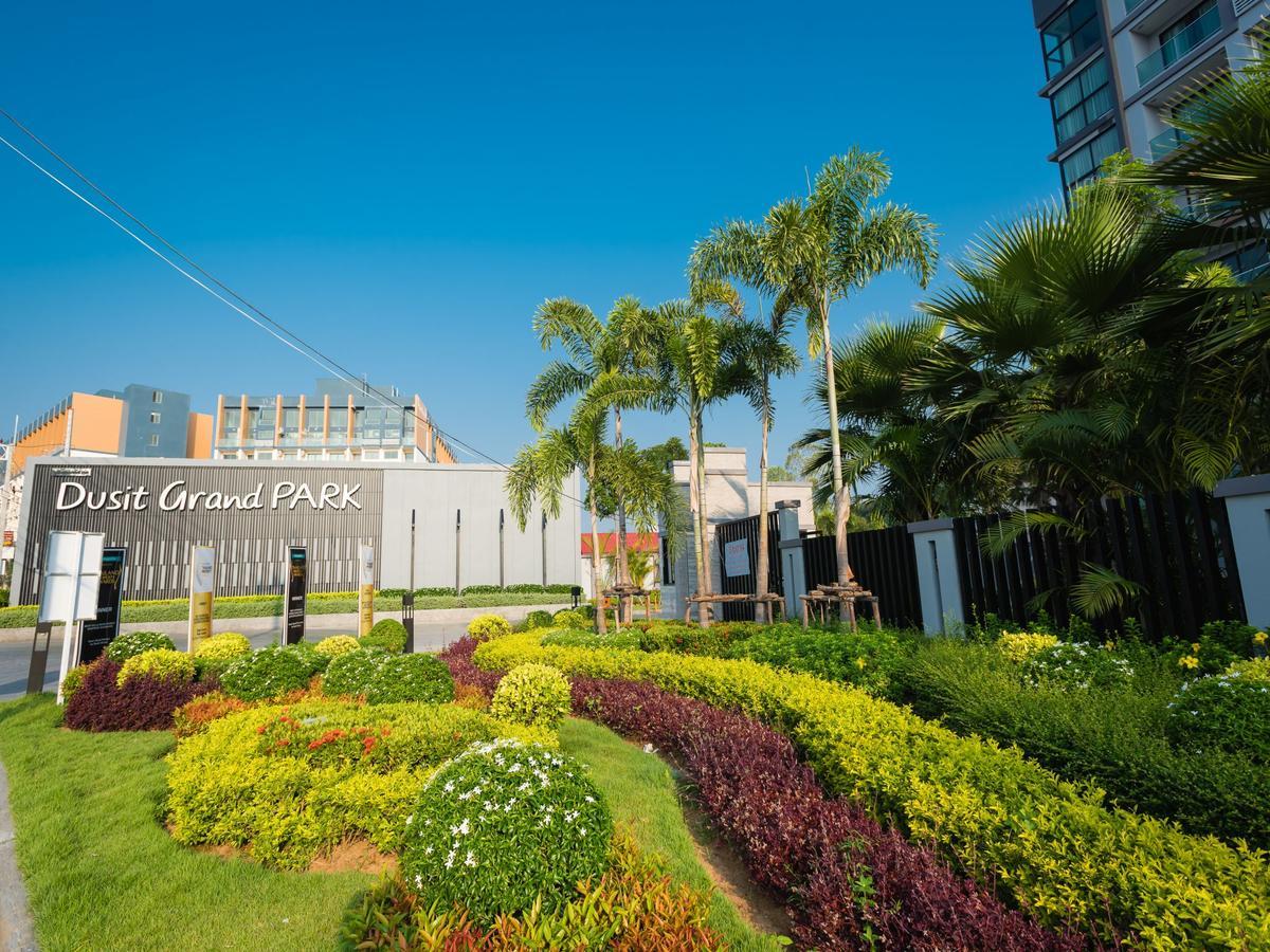 Dusit Grand Park Daire Jomtien Beach Dış mekan fotoğraf